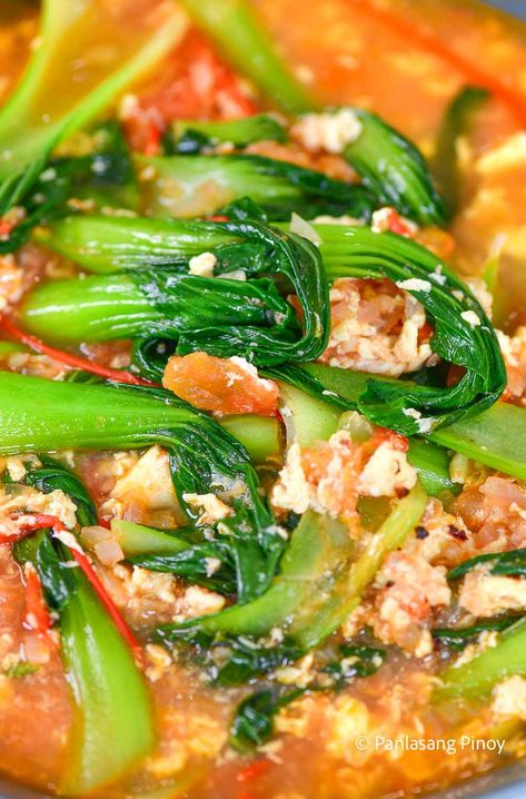 Sarciadong Pechay Pinoy Lunch Ideas, Pechay Recipe, Pinoy Food Filipino Dishes, Pinoy Street Food, Pilipino Food Recipe, Panlasang Pinoy Recipe, Philippine Cuisine, Vegetarian Substitutes, Tofu Noodles