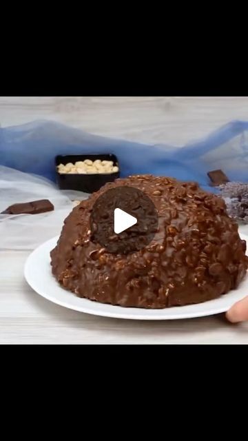 Party Cakes Ideas, Heaven Cake Recipe, Birthday Baking, Powder Sugar, Baking Videos, Tart Baking, Slice Of Heaven, Gateaux Cake, Tasty Healthy