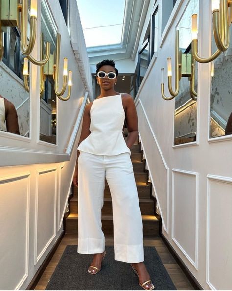 Effortlessly Chic Outfits, All White Outfit, Elegante Casual, White Outfit, Classy Casual Outfits, Casual Chic Outfit, Modest Fashion Outfits, Black Women Fashion, Looks Chic