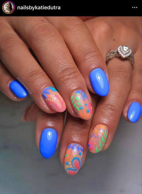 Spring floral nail set in bright green blues and oranges. Nails For Thailand, Nail Styles, Instagram Nails, Transform Your Life, Nail Artist, Nail Tech, Nail Ideas, Press On Nails, Nails