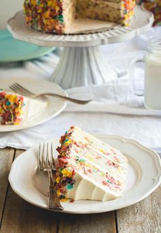 fruity pebbles funfetti cake Fruity Pebbles Cereal, Funfetti Cake, Fruity Pebbles, A Piece Of Cake, S'mores, Piece Of Cake, Let Them Eat Cake, Just Desserts, Cake Desserts