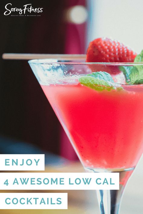 Check out these 4 low calorie cocktails and wines you will love. All of the skinny cocktails are great and under 130 calories. Budapest Nightlife, Cosmopolitan Recipe, Strawberry Cocktail, Cocktail Vodka, Low Calorie Cocktails, Cocktail Bars, Cocktail Drink, Martini Recipes, Blue Curacao