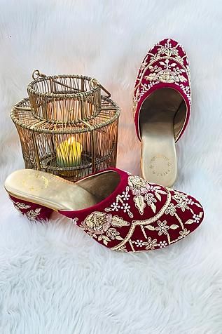 Shop for Rajasthani Stuff Maroon Vatah Velvet Embroidered Mule Block Heels Online at Aza Fashions Velvet Mules, Heels Online, Aza Fashion, Gladiator Sandals, Mule, Red Velvet, Block Heels, Velvet, Sandals