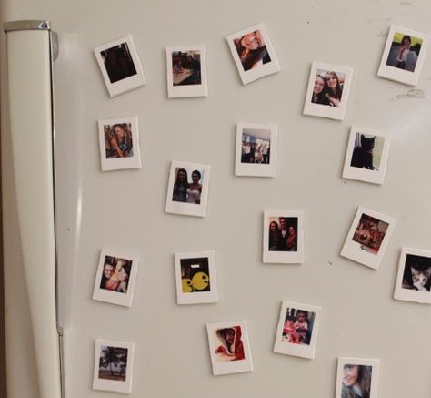 The Ball State Daily :: DIY: Polaroid photo magnets Polaroid Magnets Diy, Polaroid Magnets, Diy Polaroid, Polaroid Diy, Diy Canvas Photo, Picture Magnets, Polaroid Photo, Polaroid Frame, 3d Printer Projects