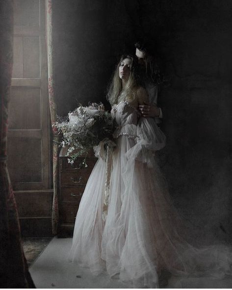 Hannah Ágnes Antmann on Instagram: “And I have to tell you something, I’m still afraid of the dark, But you take my hand in your hand, From the flowers you grow, And do you…” Dark Academia Wedding Dress, Dark Academia Wedding, Romance Wedding Dress, Joanne Fleming, Magic Dress, Dark Wedding, True Romance, Wedding Session, Afraid Of The Dark