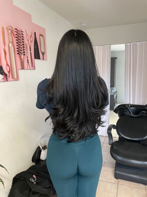 #longhair #longlayers #hairinspo Straight Bangs With Long Hair Black, Black Long Straight Hair With Bangs, Long Healthy Hair Korean, Manifest Long Hair, Long Healthy Hair Manifest, Long Bangs, Long Hair With Bangs, Long Layers, Dyed Hair