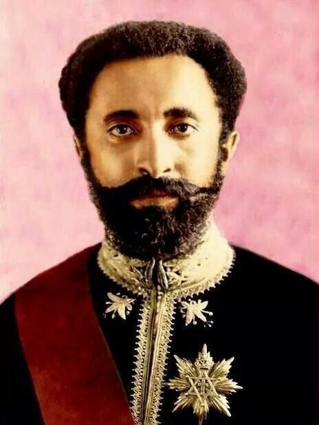 Rasta Tattoo Men, Haille Selassie, Rasta Tattoo, Revolutionary Art, Sol Invictus, Reggae Art, Beard And Mustache Styles, Rasta Clothes, Biblical Times