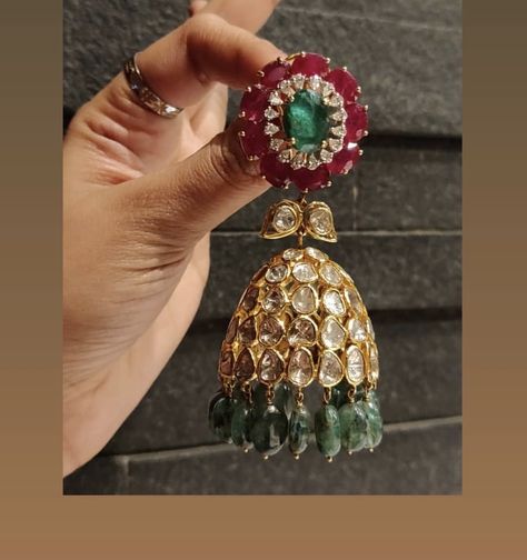 Jadau Jhumki Earrings, Polki Earrings Jhumkas, Kundan Jumki, Tyaani Jewellery, Kundan Jhumka Earrings, Bridal Diamond Necklace, Kundan Jewellery Bridal, Gold Jhumka Earrings, Bridal Jewels