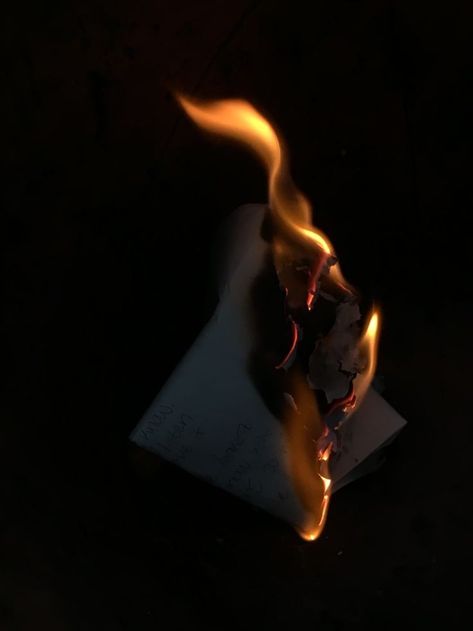 Letter Burning Aesthetic, Letter On Fire Aesthetic, I Burn For You, Burning Letters Aesthetic, Burn Letter, Break Up Aesthetics Dark, Embers Aesthetic, Burning Aesthetic, Burn Aesthetic