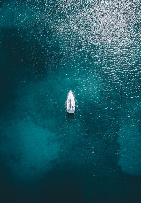 Ocean Games, Teal Palette, Ocean Depth, Ocean Wallpaper, Birds Eye View, Drone Photography, Birds Eye, Blue Aesthetic, Nature Wallpaper