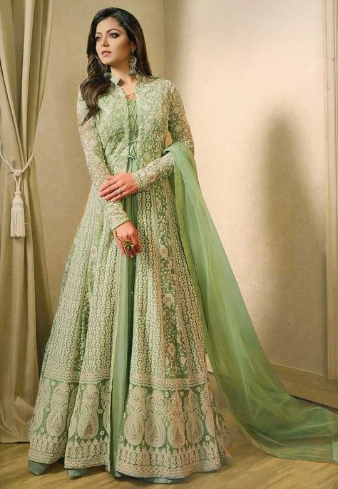 Indian Long Gowns, Gowns Dresses Indian, Gown Dress Design, Frocks And Gowns, Net Gowns, Kebaya Muslim, Indian Party Wear, Utsav Fashion, Indian Gowns Dresses