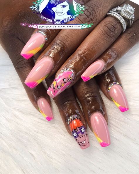 Rugrats is a cartoon character ❤️❤️❤️❤️❤️😊😊child hood cartoon Rugrats Nails, Hood Cartoon, A Cartoon Character, Child Hood, Mani Pedi, A Cartoon, Nails Design, Cartoon Character, Nail Designs