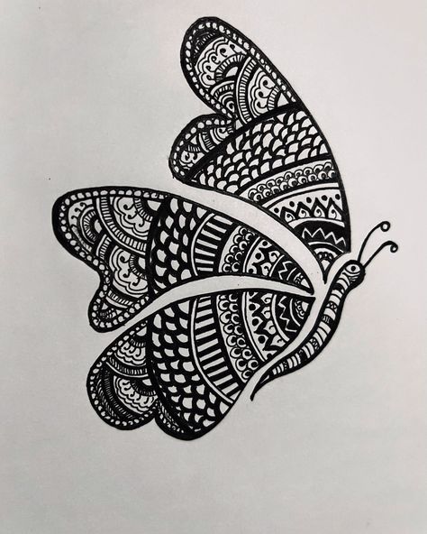 Butterfly mandala #butterfly #butterflydoodle #doodleart #mandalaart butterflymandala #butterflydrawing Mandala Butterfly, Butterfly Mandala, Butterfly Drawing, Jar Diy, Mason Jar Diy, Zentangle Patterns, Butterfly Pattern, Mandala Art, Doodle Art