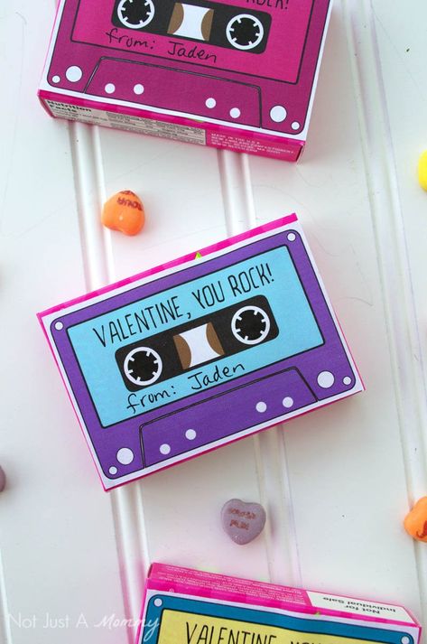 Candy Box Cassette Tape Valentines - Revel and Glitter Valentines Day Presents For Him, Gifts For Him Valentines Day, February Art, Homemade Valentine, Sweet Baby Ray, Project Paper, Retro Printables, Painted Box, Box Tape