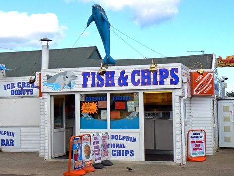 Seaside Fish And Chips, Fish And Chips Shop, British Fish And Chips, Seaside Shops, Fish N Chips, Fish And Chip Shop, British Seaside, Illustration Book, Children's Illustration