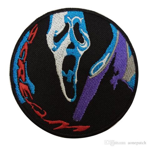 Ghostface patch Scary Movie Ghostface, Ghostface Knife, Senior Jackets, Scream Movie, Contemporary Embroidery, Cute Patches, Scary Movie, Rocker Style, Skull Fashion