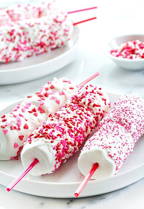 Valentine’s Day Marshmallow Pops Valentines Marshmallow Pops, Decorated Marshmallows, Marshmallow Sticks, Candy Shops, Campfire Marshmallows, Chocolate Candy Recipes, Gluten Free Candy, Chocolate Sticks, Birthday Party Treats