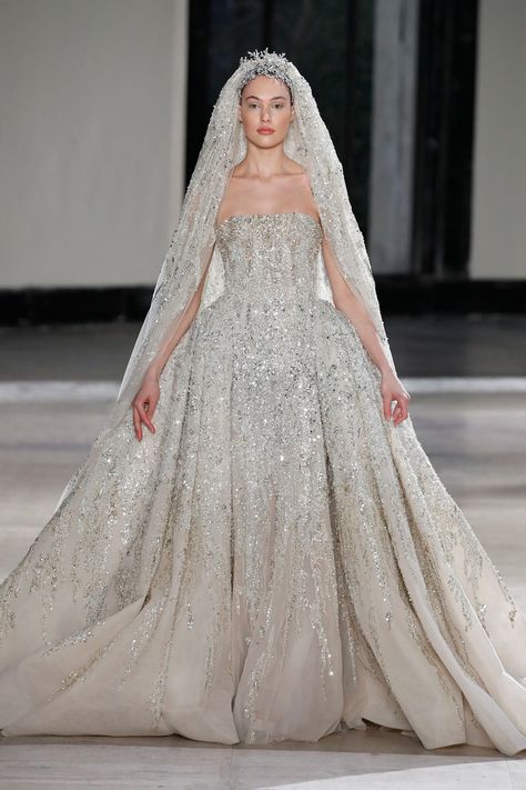 Elie Saab Haute Couture, Elie Saab Couture, Couture Wedding Gowns, Tony Ward, Country Wedding Dresses, Couture Mode, Couture Week, Couture Wedding, Vestidos Vintage