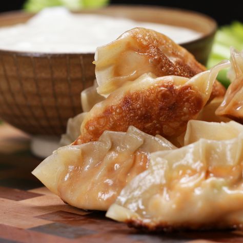 Chicken Potstickers, Blue Cheese Dipping Sauce, Potstickers Recipe, Sweet Chili Dipping Sauce, Lumpia Recipe, One Bite Appetizers, Spicy Buffalo Chicken, Wontons, Sweet Chili Sauce