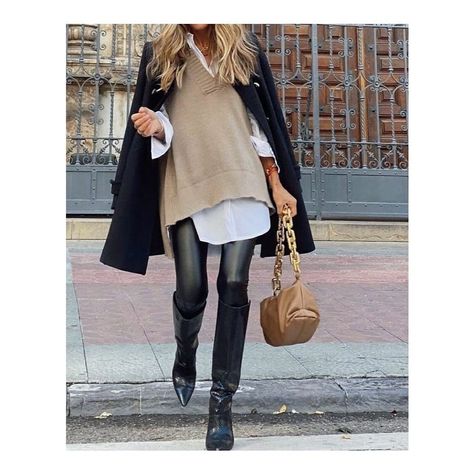 Casual Outfit Inspiration, Looks Street Style, Casual Fall Outfits, Looks Style, Mode Inspiration, Outfit Casual, Winter Fashion Outfits, Leather Leggings, Fall Winter Outfits