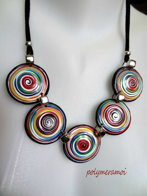 Polymer Clay Kunst, Clay Extruder, Paper Quilling Jewelry, Paper Beads Necklace, Flat Beads, Quilled Jewellery, Paper Bead Jewelry, Polymer Beads, Polymer Jewelry