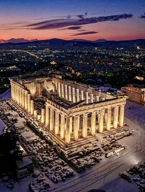 Ancient History Forex Trader, Travel Collage, Athens Acropolis, Greece Athens, Architecture Life, Ancient Greek Architecture, Acropolis, Travel Sites, Ancient Greece