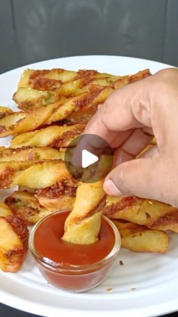 Jain Recipes Snacks, Nashta Recipe, Vegetarian Snacks Recipes, Delicious Snacks, Vegetarian Snacks, Easy Snack Recipes, Delicious Snacks Recipes, Insta Videos, Cooking Recipe