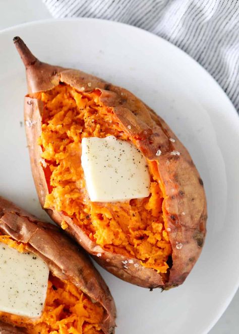 Learn how to make the best oven baked sweet potatoes with this easy recipe. Each time you'll have perfectly tender sweet potatoes with crispy and delicious skin! #sweetpotatoes #sweetpotatorecipe #potatoes #healthy #healthyrecipes #oven #ovenbaked #roasted #easyrecipe #recipes #iheartnaptime Canned Sweet Potato Recipes, Sweet Potato Dinner, Sweet Potato Recipes Roasted, Oven Roasted Sweet Potatoes, Sweet Potato Recipes Baked, Canning Sweet Potatoes, Toast Pizza, Baked Sweet Potatoes, Potato Dinner