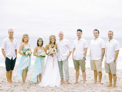 beach wedding portraits // via ruffledblog.com Beach Wedding Mens Attire Grooms Shorts, Beach Wedding Groom Attire Shorts, Casual Beach Wedding Attire, Wedding Group Shots, Groomsmen Beach Wedding, Beach Wedding Groom Attire, Casual Groomsmen, Beach Wedding Men, Beach Wedding Groomsmen