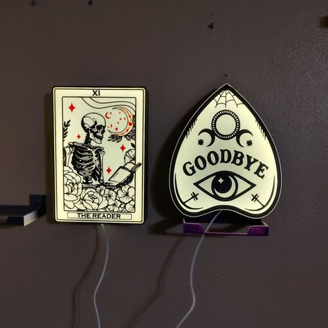 Skeleton Tarot, Witchy Room, Spooky Home, Ouija Planchette, Alternative Decor, Strange And Unusual, Spooky Home Decor, Home Decor Halloween, Decor Halloween