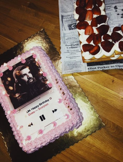 #cake #kendricklamar #happybirthday #lihi Kendrick Lamar Birthday Cake, Kendrick Lamar Birthday, Sza Birthday, Cake She Hits Different, Drake Birthday Cake, Drake Birthday, Drake Cake, Drake's Birthday, Drake Scorpion