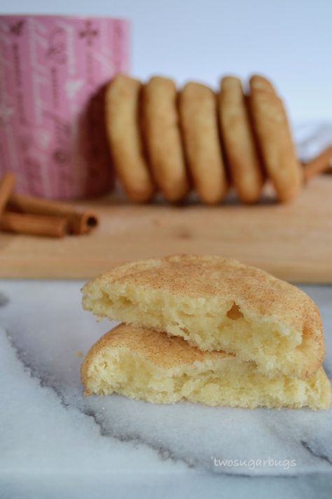 Soft and Thick Snickerdoodle Cookies Thick Snickerdoodle Cookies, Best Snickerdoodle Cookies Recipe, Chewy Snickerdoodle Cookies, Snickerdoodle Cookies Recipe, Best Snickerdoodle Cookies, Nutella Biscuits, Cinnamon Biscuits, Snickerdoodle Cookies, Favorite Dessert Recipes