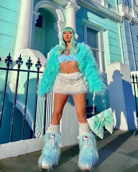 Blue Bimbocore Outfits, Bratz Doll Rave Outfit, Cotton Candy Outfit Ideas, Teddy Bear Rave Outfit, Care Bear Rave Outfit, Fuzzy Rave Outfit, Fluffy Rave Outfit, Bratz Rave Outfit, Snow Bunny Rave Outfit