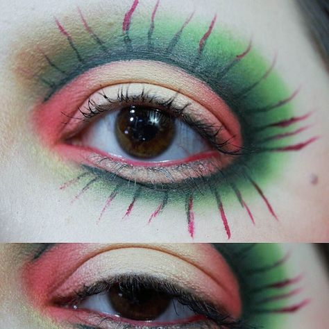 Makeup for today: this look was inspired by Venus Fly Traps I couldn't stop thinking of them so I went for it lol. Tutorial for this will be uploaded tomorrow! Products used are @thekatvond / @katvondbeauty Sage Shade & Light Eye mini quad Esperanza and Mi Vida Loca Remix palettes ink liner in Bukowski and Vampira liquid lipstick #kvdlook #makeup #motd #eotd #eyemakeup #venusflytrap #plantinspired by drac_makens Drac Makens, Little Shop Of Horrors Costume, Fly Costume, Plante Carnivore, Maleficent Costume, Venus Flytrap, Flower Costume, Makeup Books, Spooky Stuff