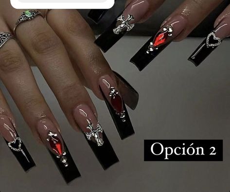 Goth Nail Art, Gothic Nail Art, Fake Nails Long, Quinceanera Nails, Long Press On Nails, Squoval Nails, Gothic Nails, Nail Time, Goth Nails