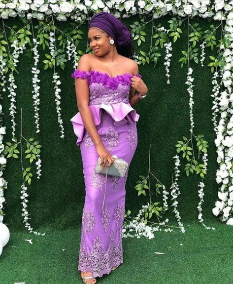 Purple lace asoebi styles Tops Ankara, Lace Asoebi, Lace Asoebi Styles, Swedish Wedding, Aso Ebi Lace Styles, Nigerian Style, Nigerian Lace Styles, Ankara Tops, African Lace Styles