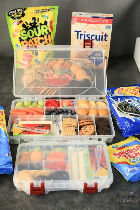 Make traveling easier! Try these easy DIY road trip snack box kit ideas for kids, toddlers, teens, and adults! Filled with the best cheap snacks for the whole family, when you have a long drive in the car ahead. Filled with Fruit, sweets, crackers and all kinds of fun treats to make your vacations stress free. #SnackNShare #IC Fun Treats To Make, Cheap Snacks, Kid Travel Kit, Cheap Snack, Road Trip Kit, Easy Snacks For Kids, Road Trip Food, Road Trip Activities, Road Trip Snacks