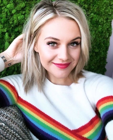 Kelsie Ballerini, Kelsey Ballerini, Country Acrylic Nails, Jordan Shoes For Women, Summer Haircuts, Kelsea Ballerini, Sending Love, Beauty Hair Makeup, Happy Pride