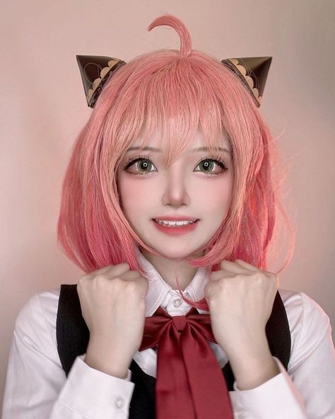 Makeup Monolid, Comicon Cosplay, Family Cosplay, Makeup Cute, Anime Makeup, Snk Cosplay, Makeup Tutorial Eyeliner, Kawaii Cosplay, Lots Of Makeup