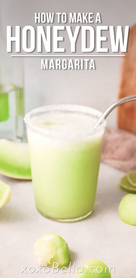 Are you looking for a brand-new margarita flavour? I love this honeydew melon margarita recipe. It’s fresh and sweet and TOTALLY DELICIOUS! I’ve always counted margaritas among my favourite drinks. This margarita with melon is an easy tequila cocktail that is great for summer, so if you are looking for a summer cocktail recipe with tequila, this is for you! If you want to know how to make this amazing honeydew cocktail, read on! #margarita #honeydew #cocktail #tequila #summerdrink #melon Honeydew Drink, Melon Margarita Recipe, Melon Ball Drink, Honeydew Cocktail, Margarita Recipe On The Rocks, Honeydew Melon Recipes, Melon Margarita, Honeydew Sorbet, Spicy Watermelon Margarita