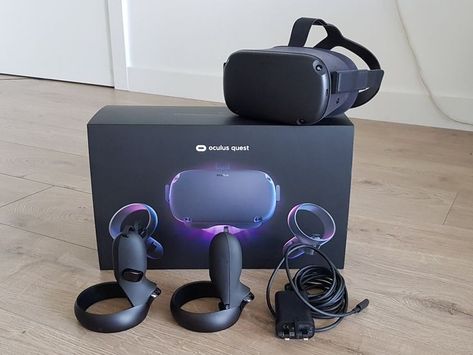 Oculus Vr, Headset Stand, Kids Ride On Toys, Oculus Quest, Oculus Rift, Internet Technology, Vr Headset, Grandmas House, Gaming Gear