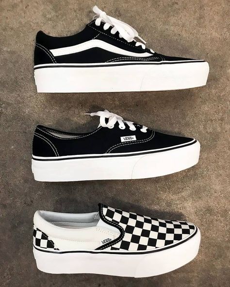 Vans Sneakers Women, Outfit With Vans Shoes Women, Women’s Vans, Vans Shoes Women Outfit, Vans Platform Sneakers Outfit, Vans Platform Outfit, Vans Outfit Women, Vans Shoes Aesthetic, Platform Vans Outfit