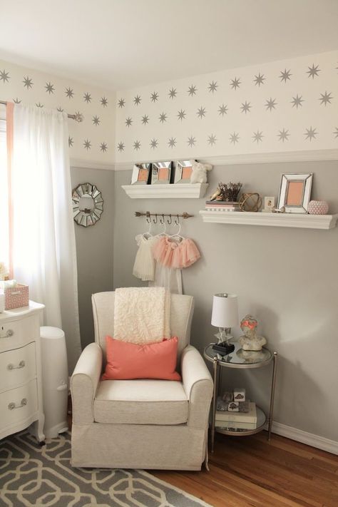 gray blush coral room Peach Baby Nursery, Girl Nursery Themes, Grey Nursery, Baby Tips, Big Girl Rooms, Baby Bedroom, Baby's Room, Nursery Decor Girl