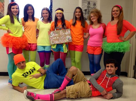 Neon day! Shine bright like a diamond Diy Neon Clothes, Neon Day Spirit Week, Neon Day, Neon Party Outfits, Neon Prom Dresses, Bright Outfit, Spirit Week Outfits, Festival Outfits Women, Sparkly Prom Dress