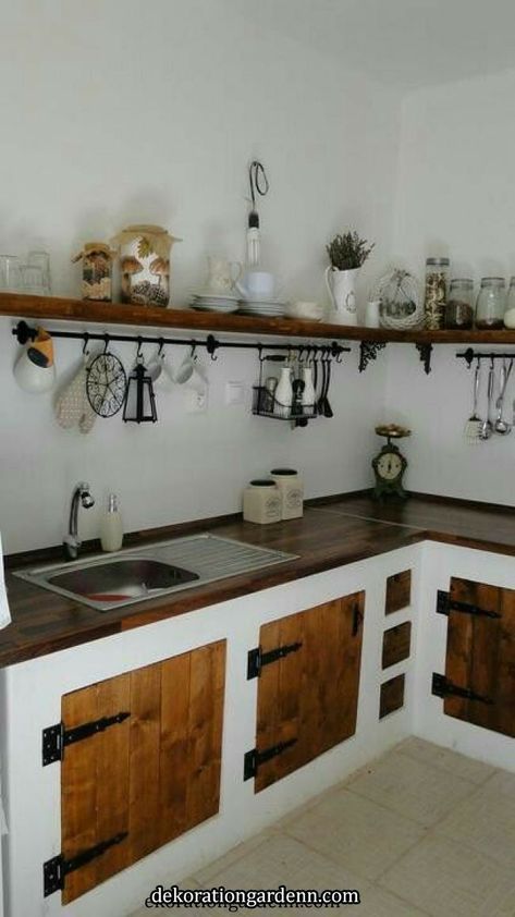 Rustic Kitchen Cabinets, Kabinet Dapur, Rustic Kitchen Design, Deck Furniture, Small Wood Projects, Rustic Kitchen, Diy Kitchen, Country Kitchen, Home Decor Kitchen