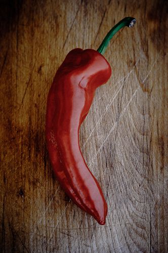 Vegetables Photography, Chile Pepper, Fruit Photography, Photography Exhibition, Hottest Chili Pepper, Chilli Pepper, Red Hot Chili Peppers, Hot Chili, Fat Burning Foods