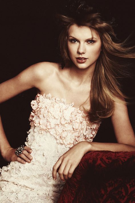 Taylor Swift Taylor Swift Photoshoot, Taylor Swift Fotos, Photos Of Taylor Swift, Estilo Taylor Swift, Peter Lindbergh, Swift Photo, Long Live Taylor Swift, Live Taylor, Taylor Swift 13