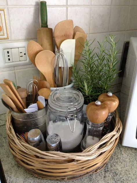 Small Kitchen Decoration, Country Style Furniture, Small Kitchen Storage, Diy Kitchen Storage, French Country Kitchen, Kitchen Storage Solutions, Kitchen On A Budget, Trendy Kitchen, Kitchen Decoration