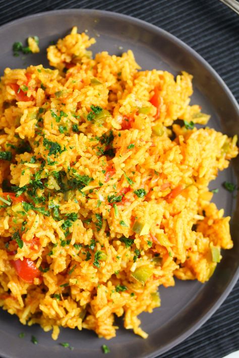 Nando’s Rice Recipe, Nando’s Chicken And Rice, Piri Piri Chicken And Rice, Nando’s Rice, Peri Peri Rice Recipe, Nandos Chicken And Rice, Nandos Rice Recipes, Peri Peri Rice, Peri Peri Chicken Sides