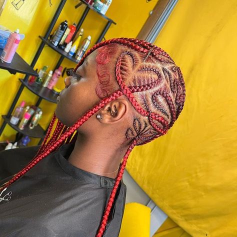 Creative Lemonade Braids, Lemonade Braids With Star Design, Design Lemonade Braids, Lemonade Braids Designs, Lemonade Braids Tutorial, Red Lemonade Braids, Lemonade Braids With Designs, Freestyle Lemonade Braids, Lemonade Braids With Heart